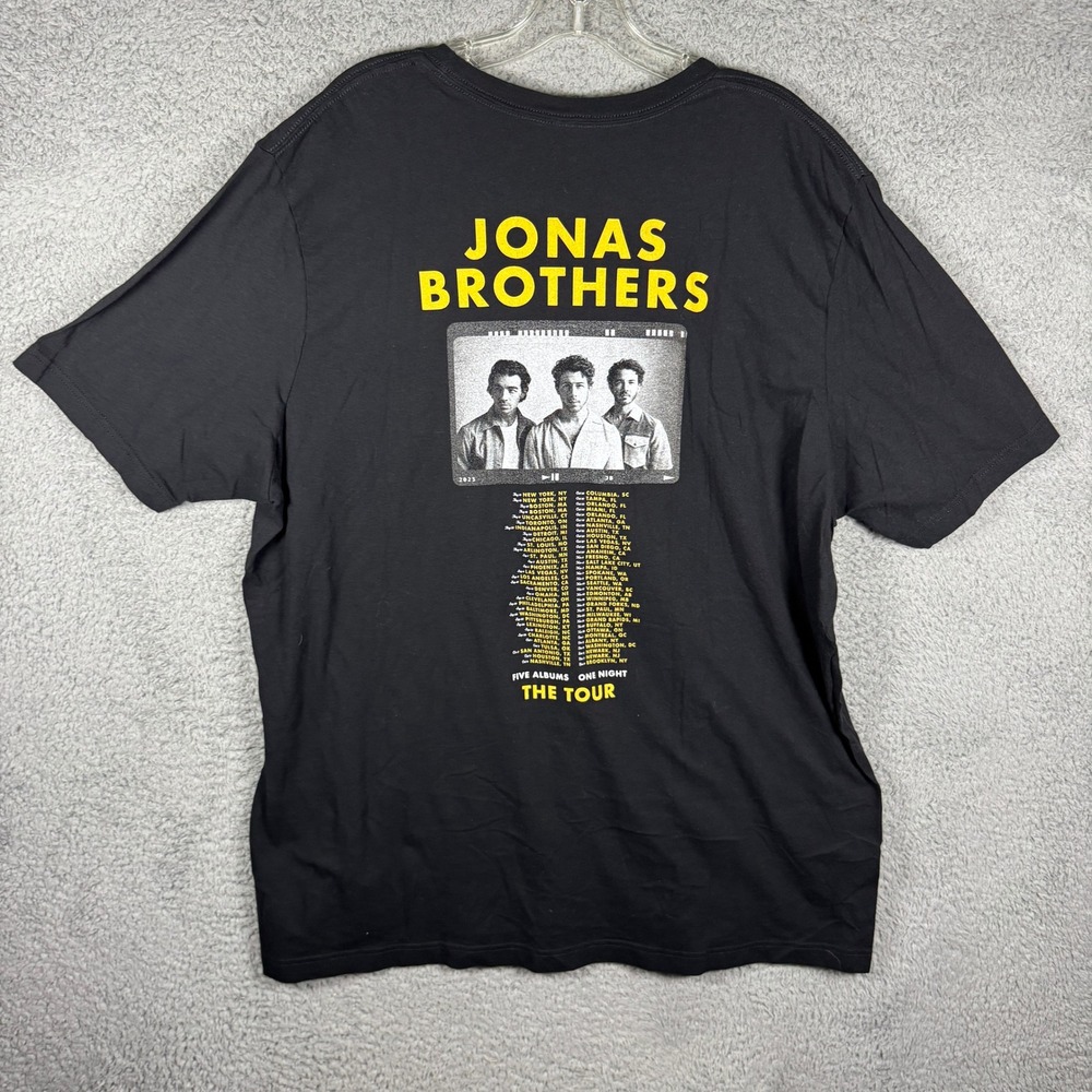 Jonas Brothers Five Albums One‎ Night The Tour 2023 Black Graphic T-Shirt 3XL